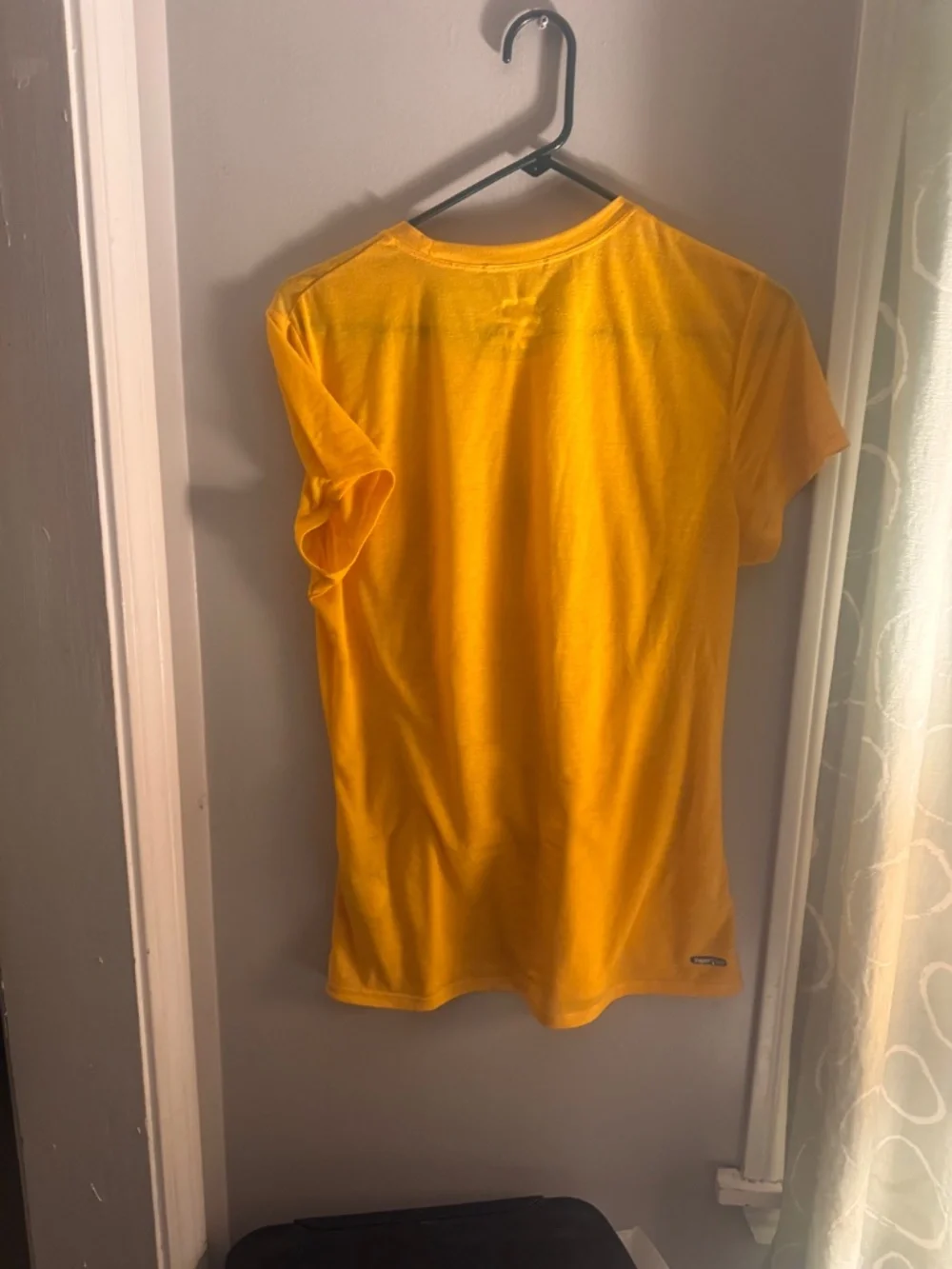 North Face Running shirt Graphic Tee with Sunburst Print size Medium